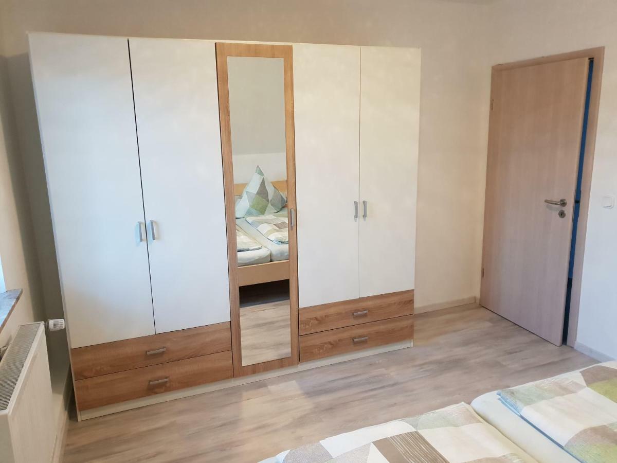 Ferienwohnung Helena Эмден Экстерьер фото