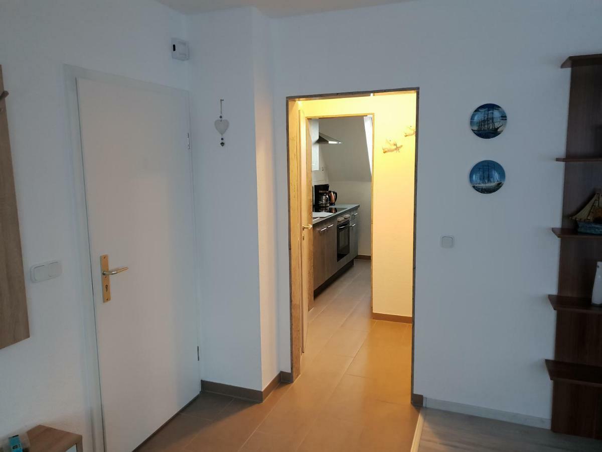 Ferienwohnung Helena Эмден Экстерьер фото